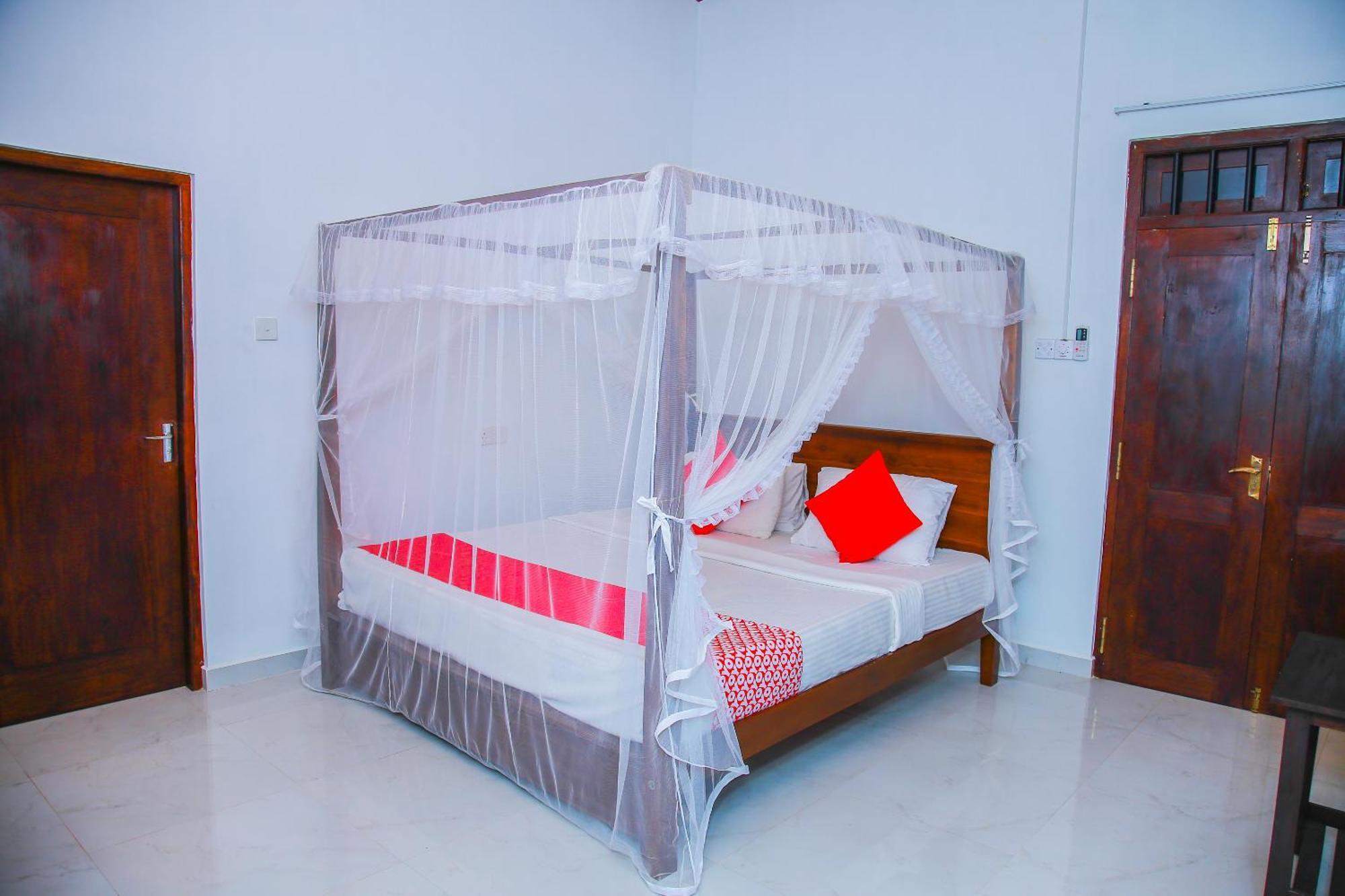 Onaro Beach View Matara Room photo